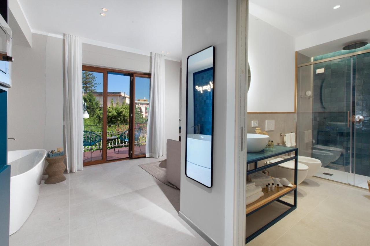 סורנטו Estate4Home - Suites 21 מראה חיצוני תמונה