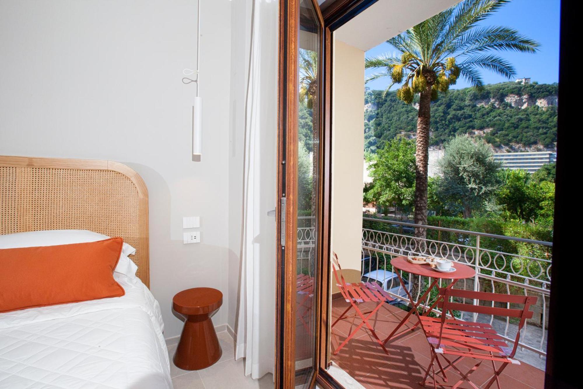 סורנטו Estate4Home - Suites 21 מראה חיצוני תמונה